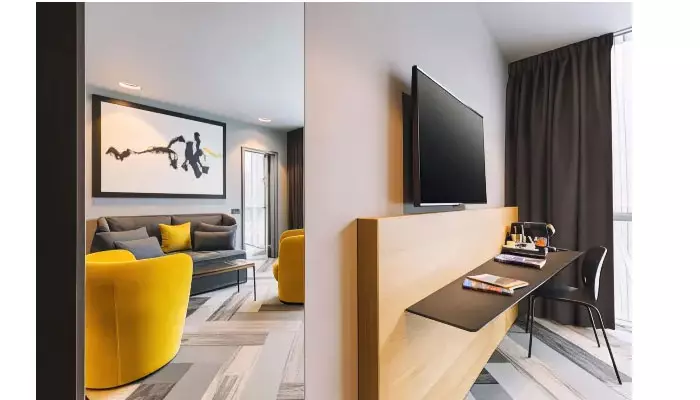 هتل رادیوس تفلیس